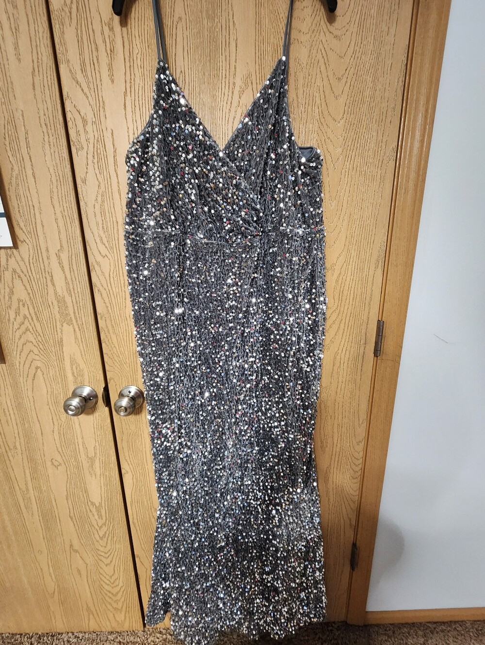 Faeriesty Sequin V-Neck Silver Evening Dress. The Pictures Shows The Flaws